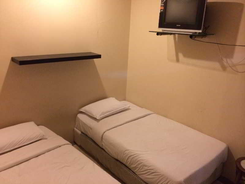 Hotel Zamburger Sg Bakap Kampong Gurun Exteriör bild